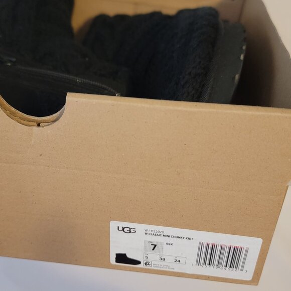UGG Classic Mini Chunky Cable Knit Boots Womens 7 Boho Whimsygoth Cozy - Picture 8 of 12